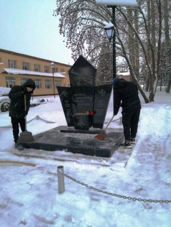 Акция "Памятники" 